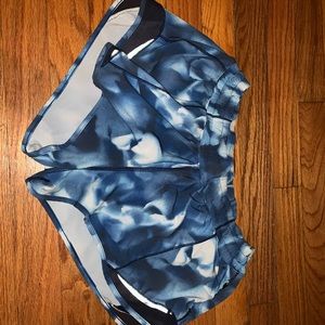 Lulu lemon hotty hot shorts regular